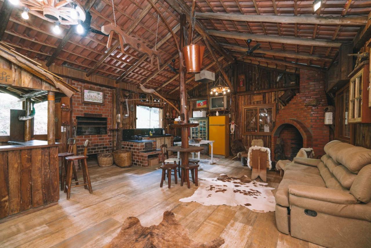 カルロス・バルボザ Vila Mitayヴィラ エクステリア 写真