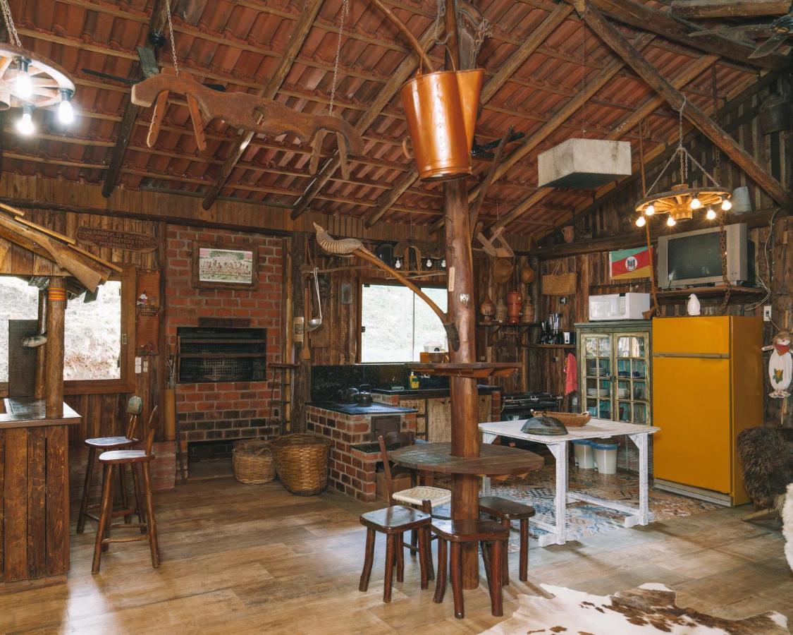 カルロス・バルボザ Vila Mitayヴィラ エクステリア 写真